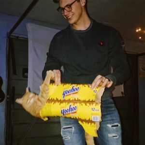 Meet your Posher, Preston